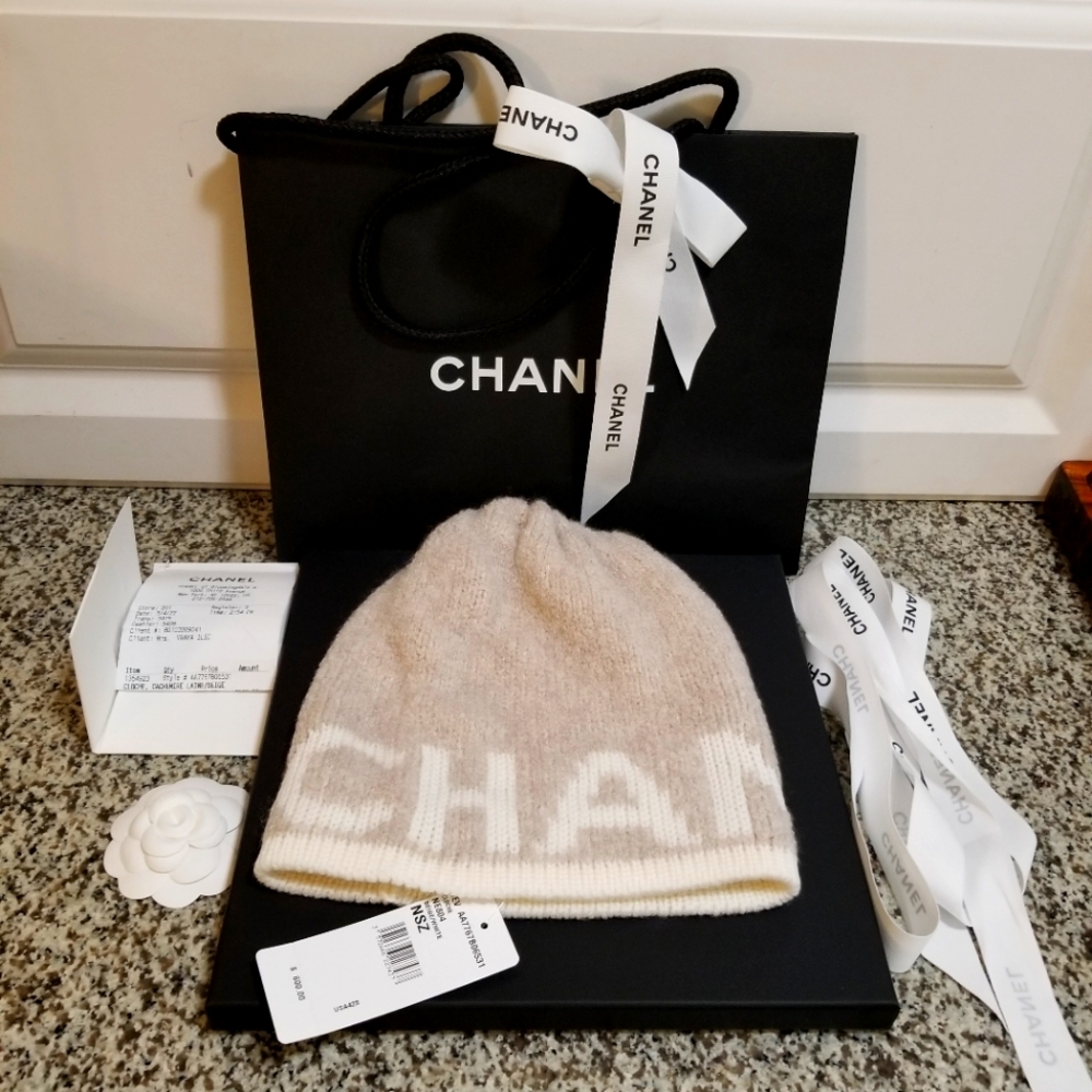 HOSTPICK!!! Chanel Cashmere &Wool Beanie